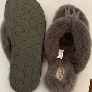 UGG Shoes - UGG Women's Fluff Flip Flop III UGG Shoes - UGG Women's Fluff Flip Flop III